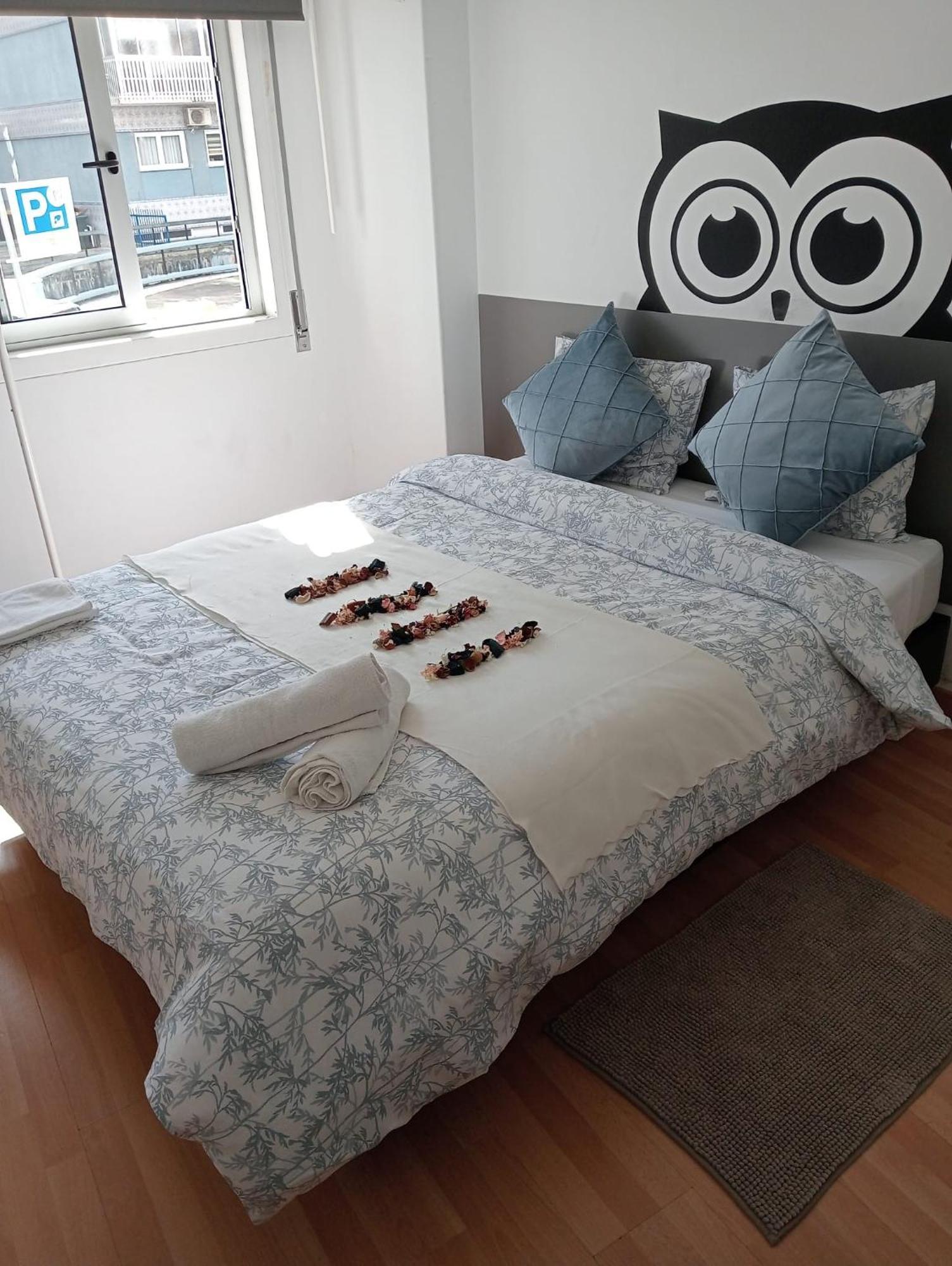 Corujinha Hostel ลิสบอน ภายนอก รูปภาพ