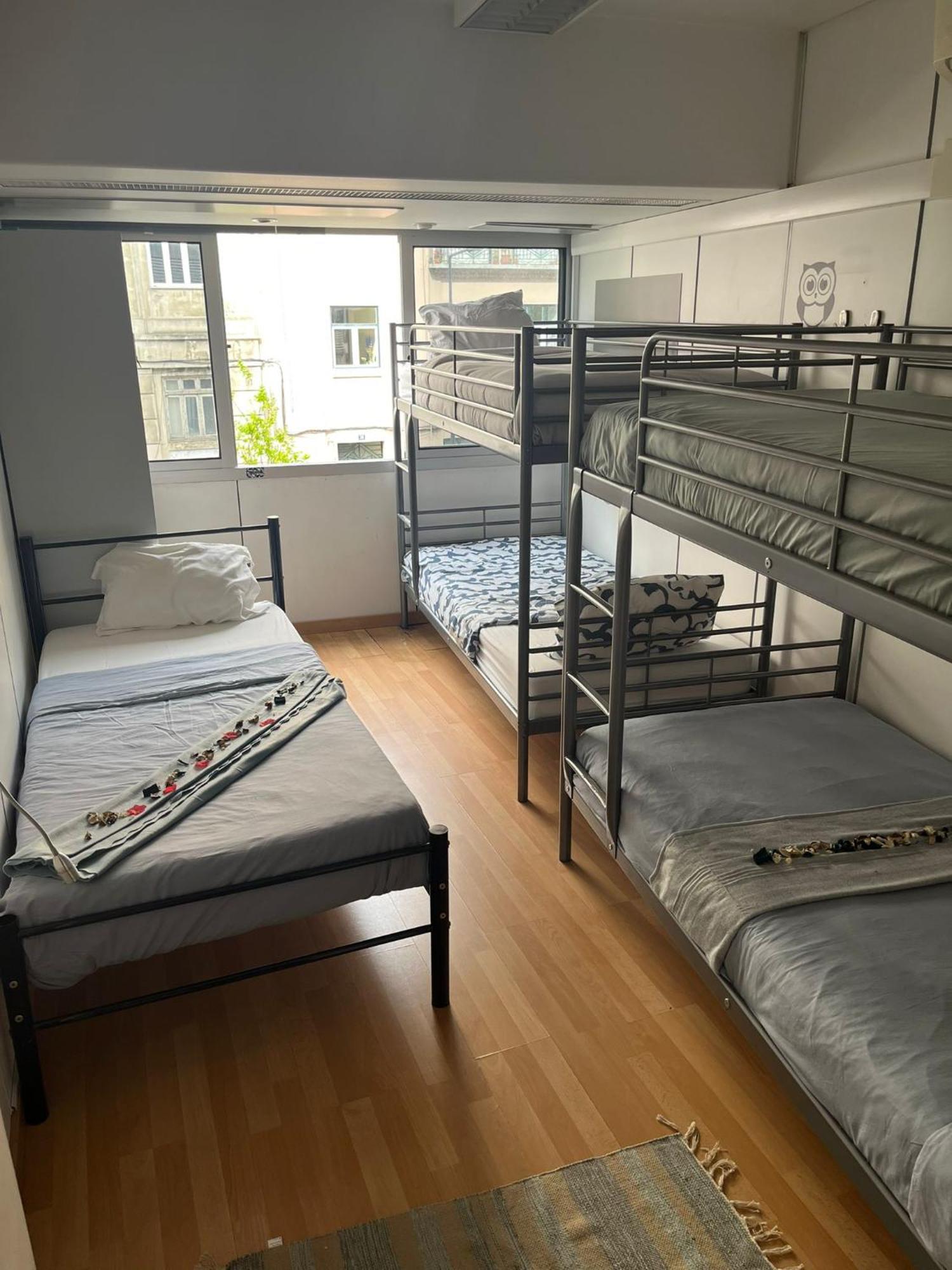 Corujinha Hostel ลิสบอน ภายนอก รูปภาพ